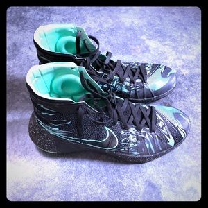Men’s Nike Basketball Shoes